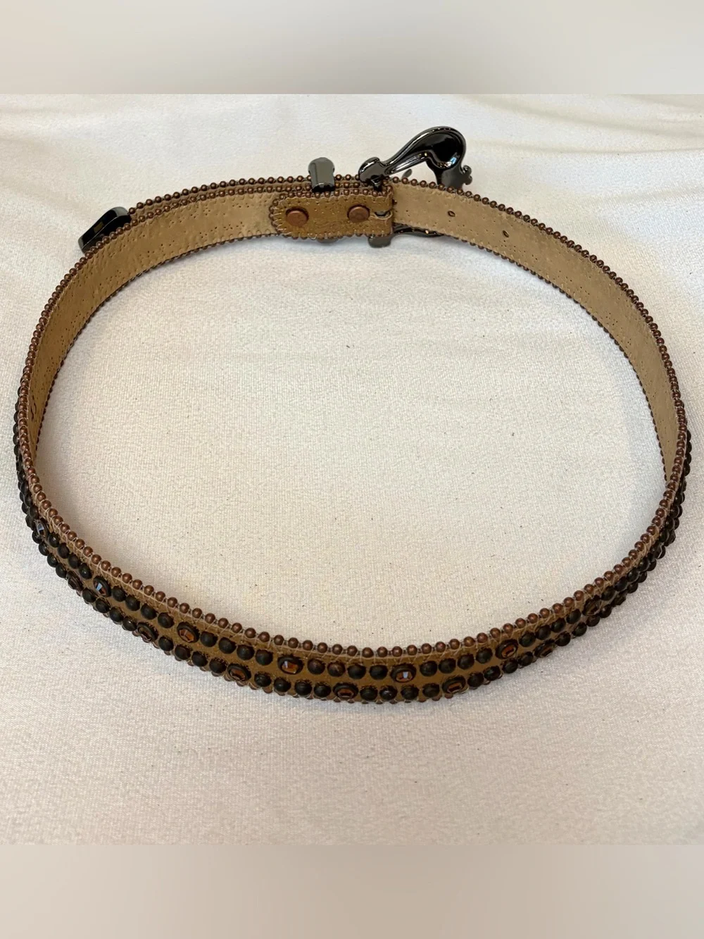B.B. Simon Jeweled 1.25” Leather Belt Bronze-Tone Hardware, 30-35, EUC